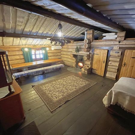 Forest Hut Stariy Prud Pylypovychi エクステリア 写真